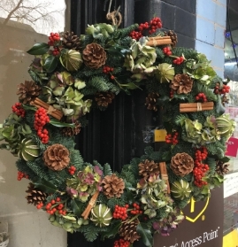 LUXURY HYDRANGEA CHRISTMAS WREATH
